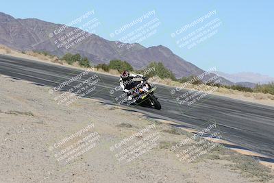 media/Dec-01-2025-Moto Forza (Mon) [[2daa91e15f]]/1-Advanced Group/Session 4 (Turn 10 Inside)/